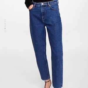 Super cute mom jeans from Zara
